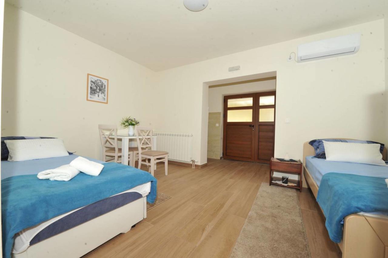 Apartments Olive 코토르 외부 사진