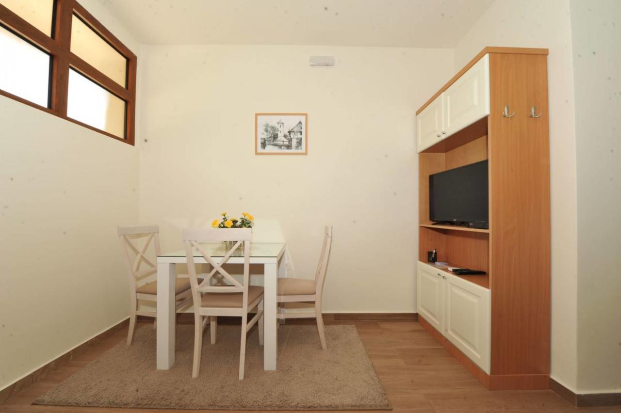Apartments Olive 코토르 외부 사진